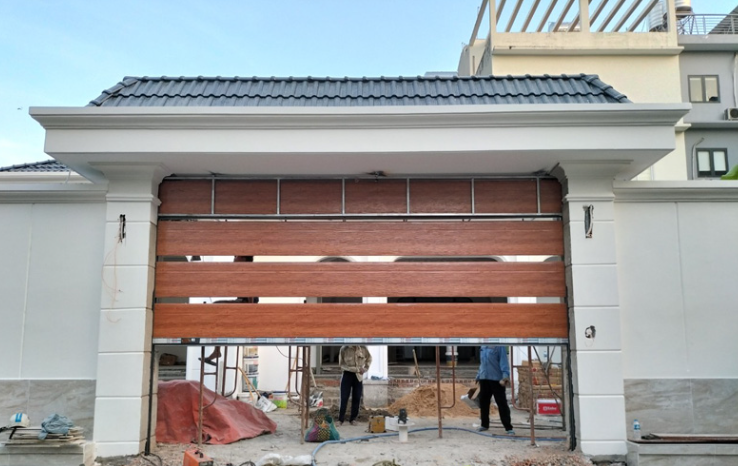 Cửa Cuốn Đức Khe Thoáng Titadoor Vân Gỗ