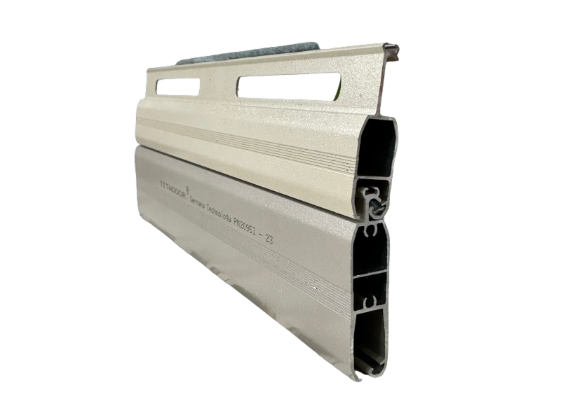 Cửa Cuốn Đức Khe Thoáng Titadoor PM2095i